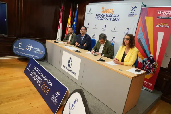 Presentación de La Vuelta femenina en Guadalajara