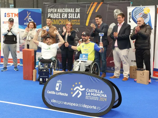 La viceconsejera de Cultura y Deportes, en la entrega de premios
