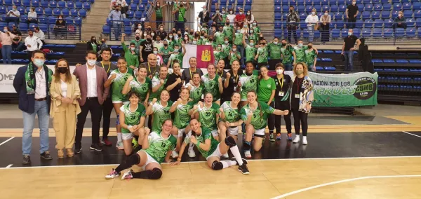l director general ha estado durante este fin de semana, en Logroño, apoyando al CB Bolaños en la fase de ascenso a la División de Honor del Balonmano Femenino l director general ha estado durante este fin de semana, en Logroño, apoyando al CB Bolaños en la fase de ascenso a la División de Honor del Balonmano Femenino