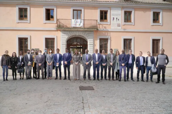 La consejera de Educación, Cultura y Deportes ratifica el acuerdo con la Universidad de Castilla-La Mancha en favor del deporte La consejera de Educación, Cultura y Deportes ratifica el acuerdo con la Universidad de Castilla-La Mancha en favor del deporte