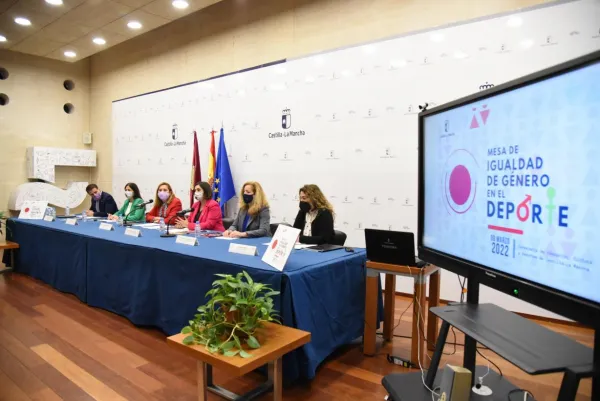 Presentación del diagnóstico del deporte desde la perspectiva de género Presentación del diagnóstico del deporte desde la perspectiva de género