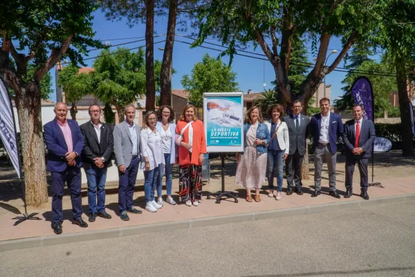 La consejera de Educación presentando la Receta Deportiva La consejera de Educación presentando la Receta Deportiva