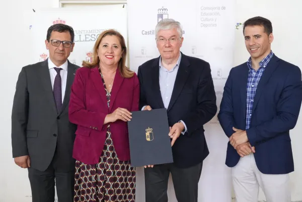 Firma de acuerdo en favor del ajedrez en Illescas Firma de acuerdo en favor del ajedrez en Illescas