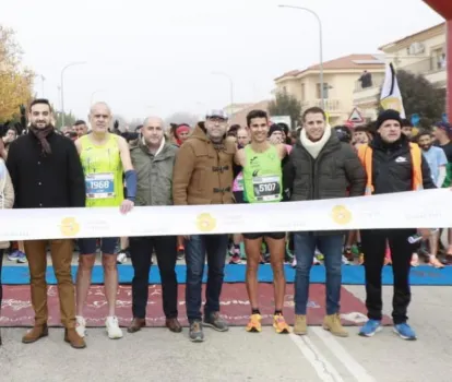 El director general de Juventud y Deportes en la carrera de Pedro Muñoz
