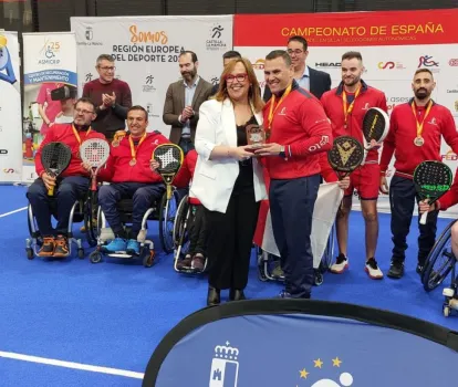 La Viceconsejera de Cultura y Deportes en la entrega de premios del Cto. de España