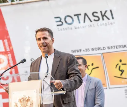El director general de Juventud y Deportes en la presentación del Campeonato