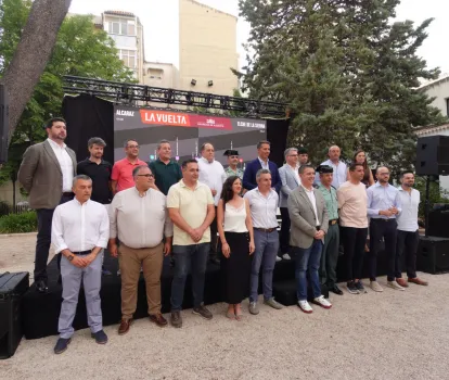 Presentación de La Vuelta en Elche de la Sierra