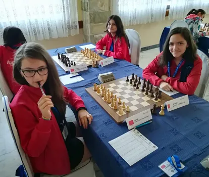 Andrea y María Isabel, del equipo cadete