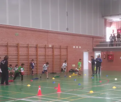 jugando al atletismo