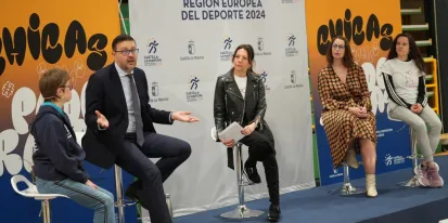 El consejero de Educación, Cultura y Deportes en el encuentro de 'Poderosas' Castilla-La Mancha